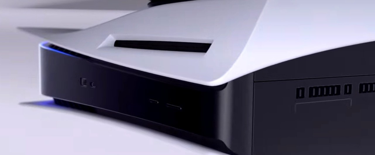 В рекламе PlayStation 5 консоль показали вверх ногами
