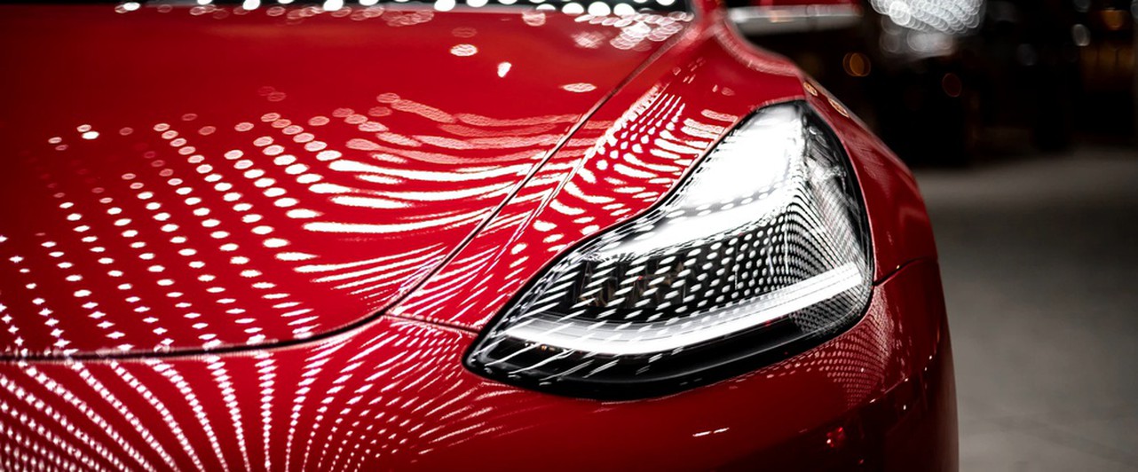 Аккумулятор Tesla починили с помощью деталей для сантехники